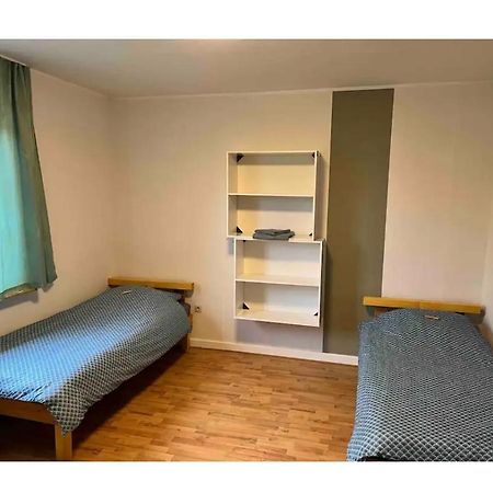 Bullendorf Zimmer 4 מראה חיצוני תמונה